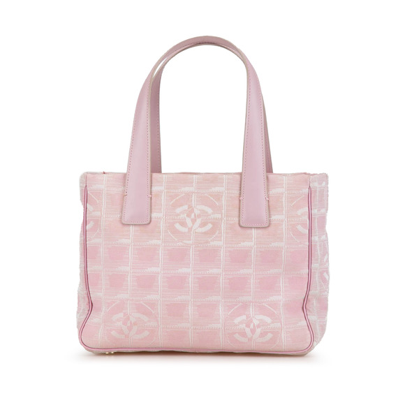 Chanel Handbags - Pre-Loved Chanel New Travel Line Handbag